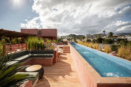 Laiva Plaza Hotel